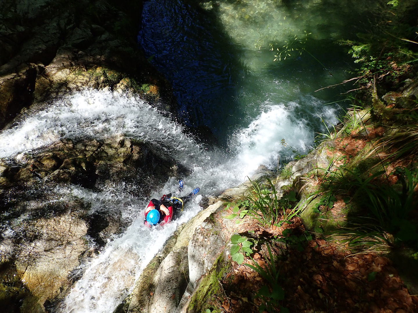 rutsche aktivität canyoning sauerstoff pepouze