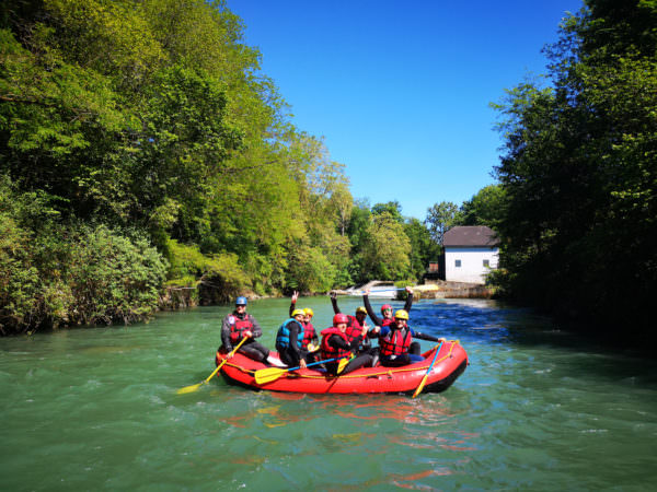 Descente en rafting sur le gave d'Ossau dans le Bearn