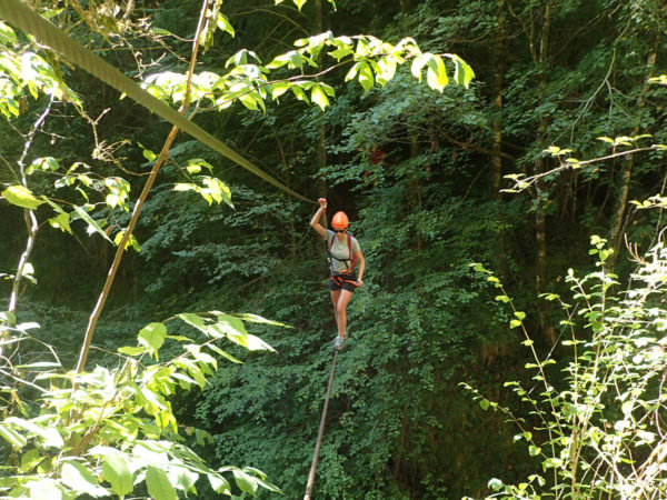 Monkey bridge at the Hourat via cordata in Laruns