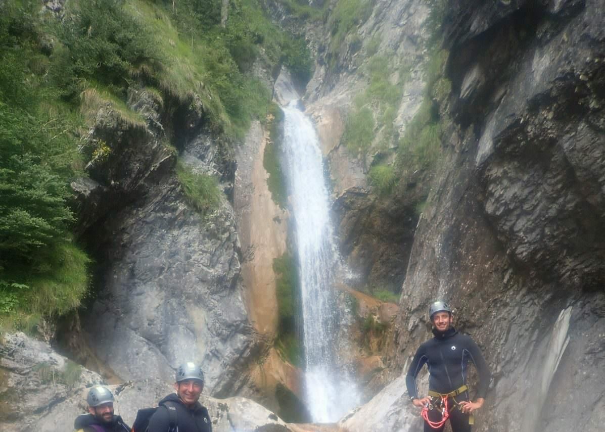 Canyon du Bitet sup 1u van Pau in de Pyreneeën