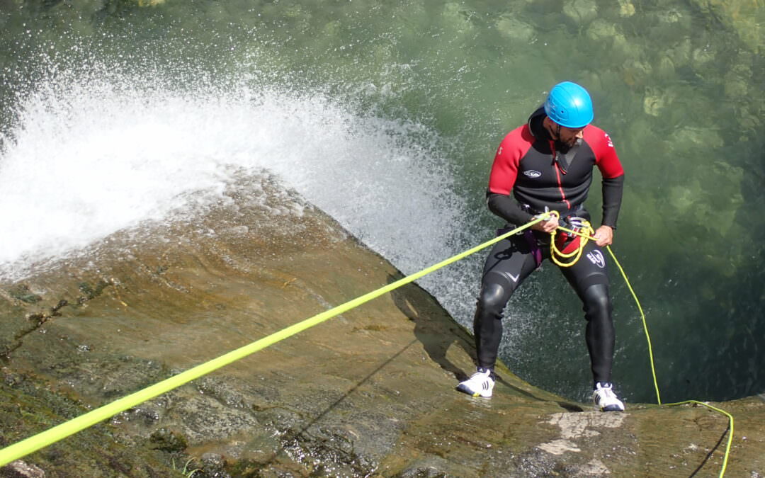 Adventure in the Brousset canyon in the heart of the Pyrenees National Park