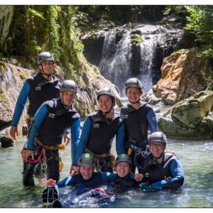 Team building dans un canyon des Pyrénées (64)